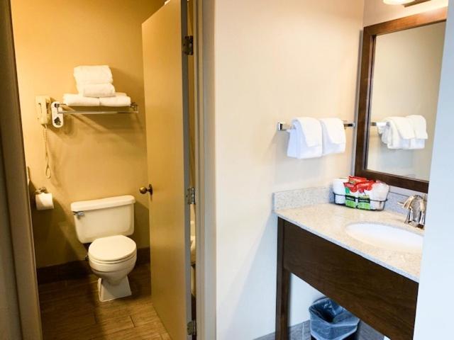 スタンダードインサイドビュールーム, Best Western Sunset Inn