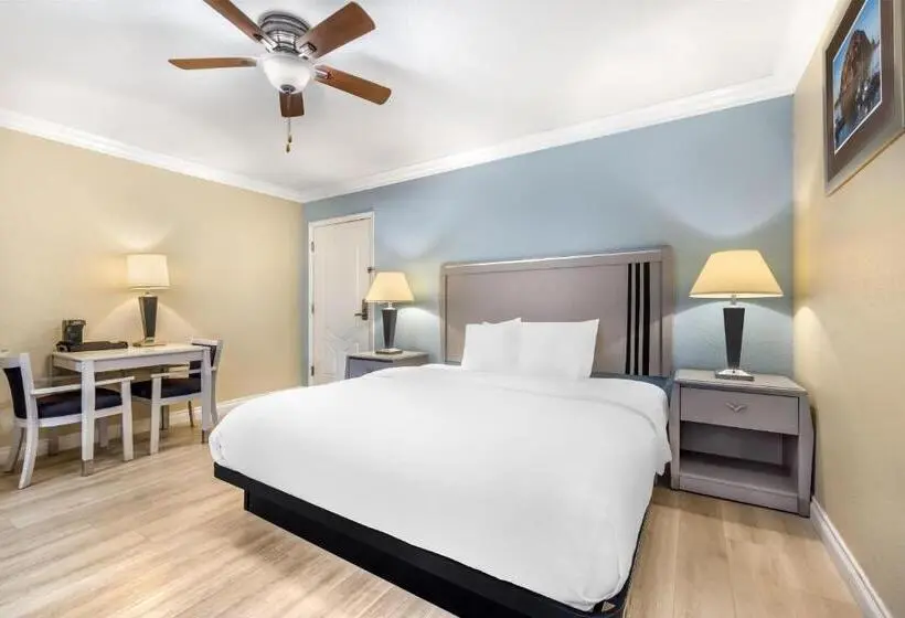 Standard-invahuone King-vuode, Best Western Tradewinds