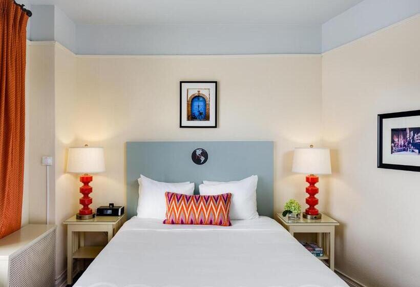 اتاق استاندارد, Found Hotel Carlton, Nob Hill