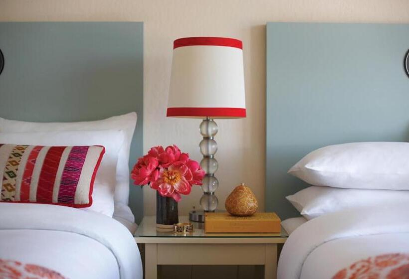 اتاق استاندارد, Found Hotel Carlton, Nob Hill