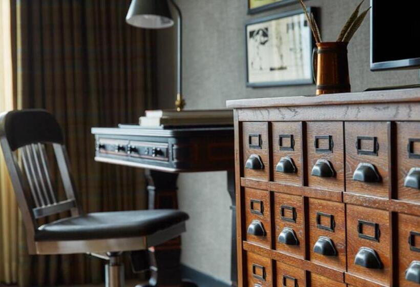 Номер Премиум, Graduate By Hilton Ann Arbor