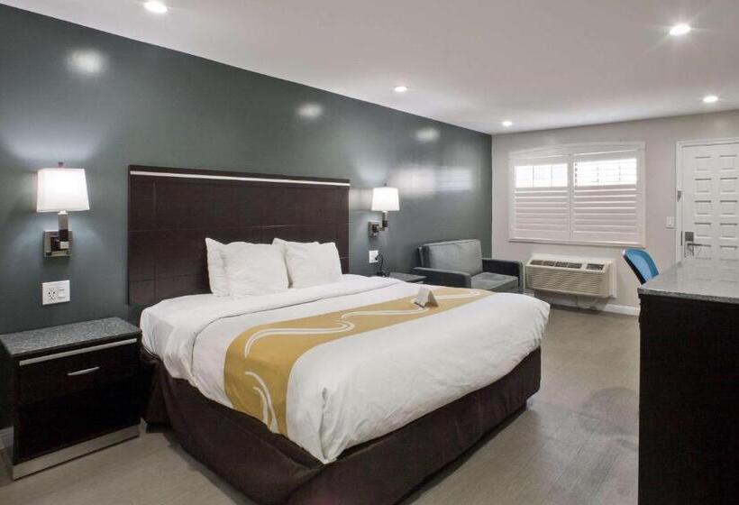 스탠다드 룸 킹사이즈 침대, Quality Inn Hayward