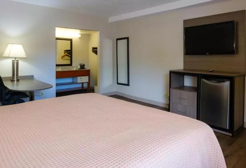 キングサイズベッドのスタンダードルーム, Red Carpet Inn Washington Dc