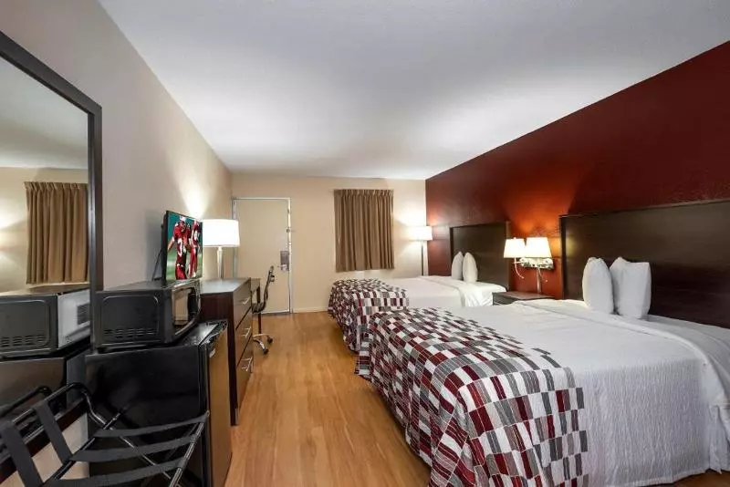 障害者適応デラックスルーム, Red Roof Inn Knoxville North  Merchants Drive