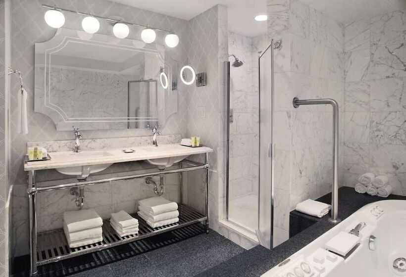 Suite, The Drake