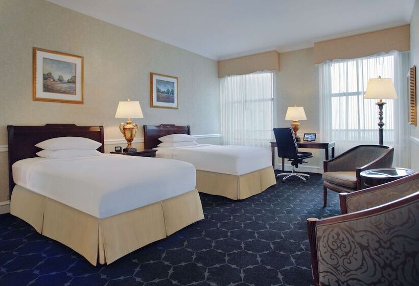 اتاق استاندارد, The Drake