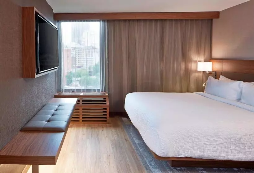 سوئیت برای معلولان, Ac Hotel Atlanta Downtown