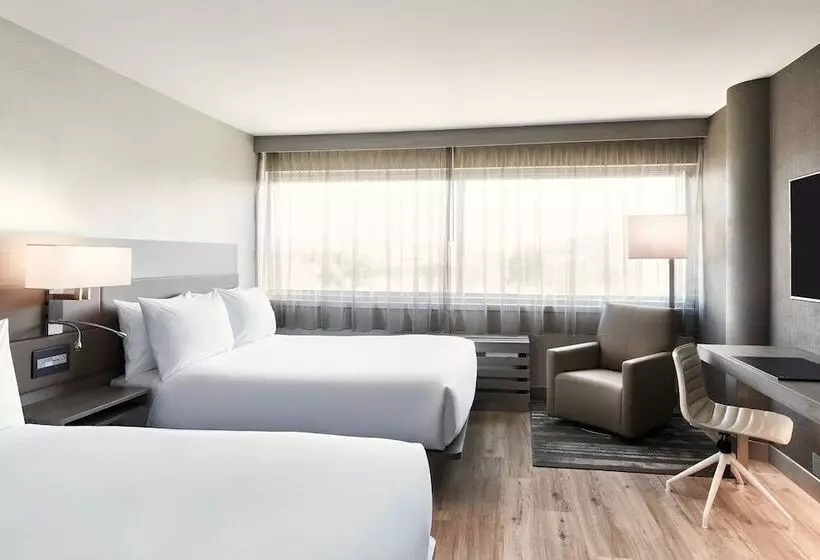 Deluxe Room Mountain View, Ac Hotel By Marriott Pleasanton