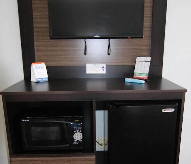 Номер Стандарт Адаптированный для Инвалидов, Baymont By Wyndham Grand Haven