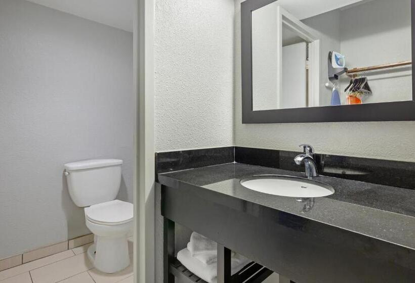 סוויטה, Clarion Hotel & Suites Bwi Airport North