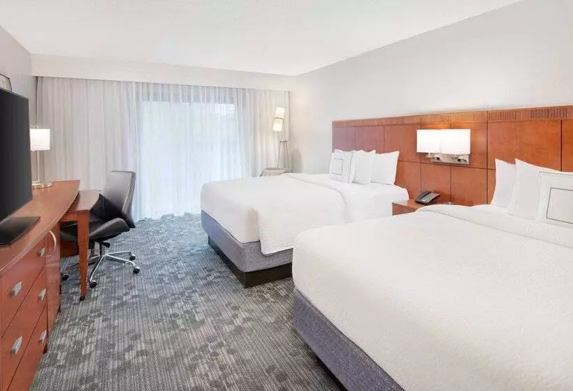 ２ダブルベッドのスタンダードルーム, Courtyard By Marriott Birmingham Homewood
