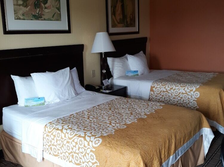 غرفه قياسيه سريرين مزدوجين, Days Inn By Wyndham Blytheville