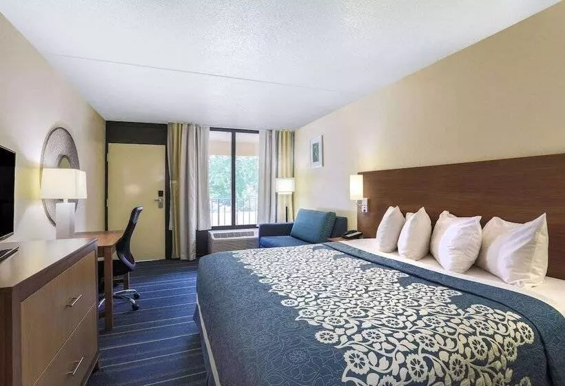 ２ダブルベッドのスタンダードルーム, Days Inn By Wyndham Newark Wilmington