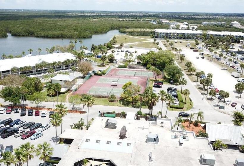 Апартаменты 1 Спальня Вид на Море, Tampa Bay, Beach Step Away, Wifi, Free Parking,pools, Jacuzzi