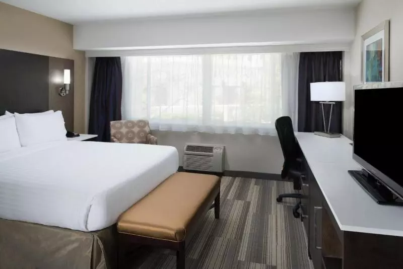 سوئیت با تخت بزرگ, Holiday Inn Express   Downtown San Diego, An Ihg