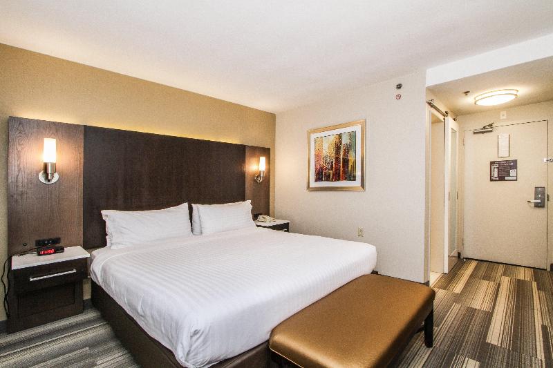 חדר סטנדרט עם מיטת קינג, Holiday Inn Express   Downtown San Diego, An Ihg