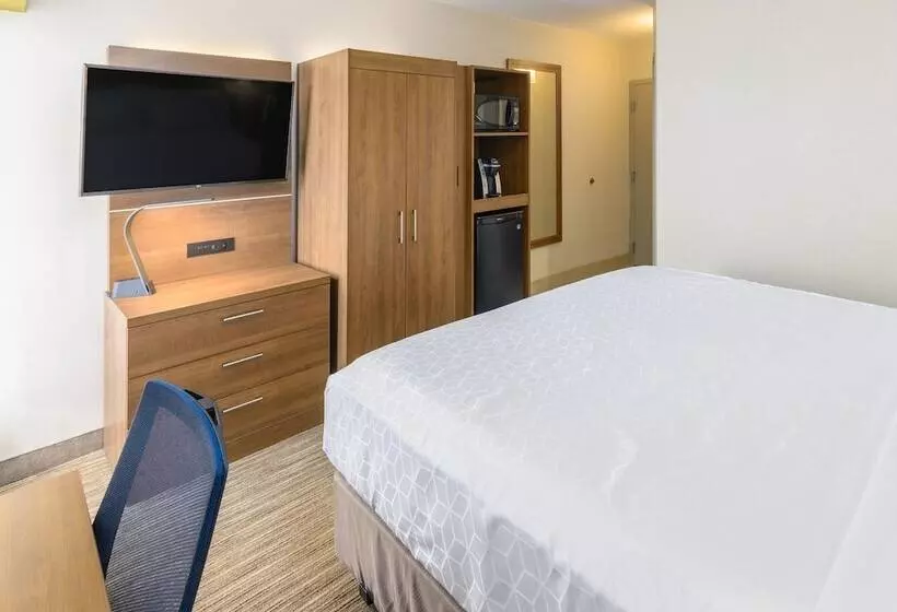 Standard-huone, Holiday Inn Express Southington, An Ihg