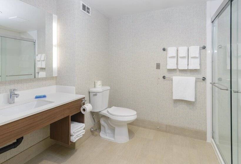 חדר סטנדרט שתי מיטות זוגיות, Holiday Inn Express Southington, An Ihg