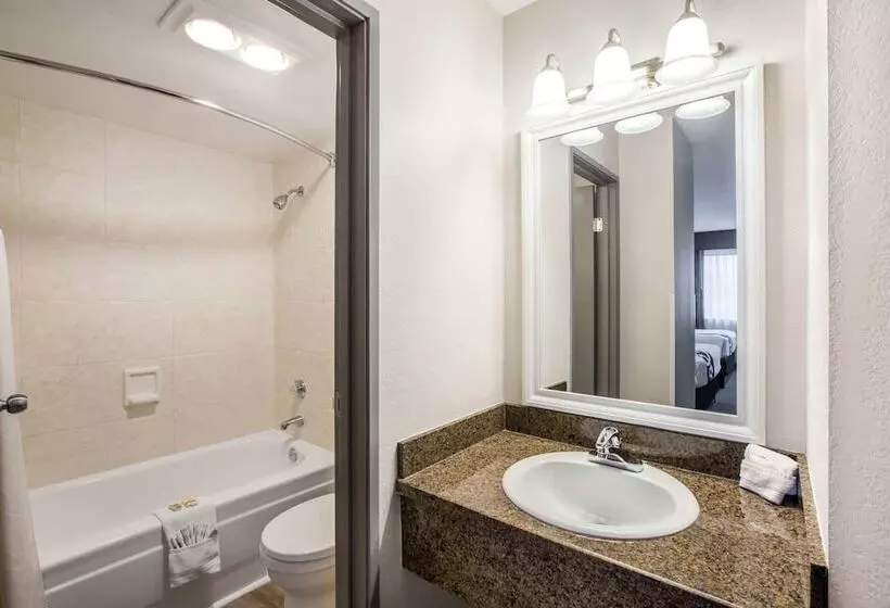 Superior-huone, La Quinta Inn By Wyndham Everett