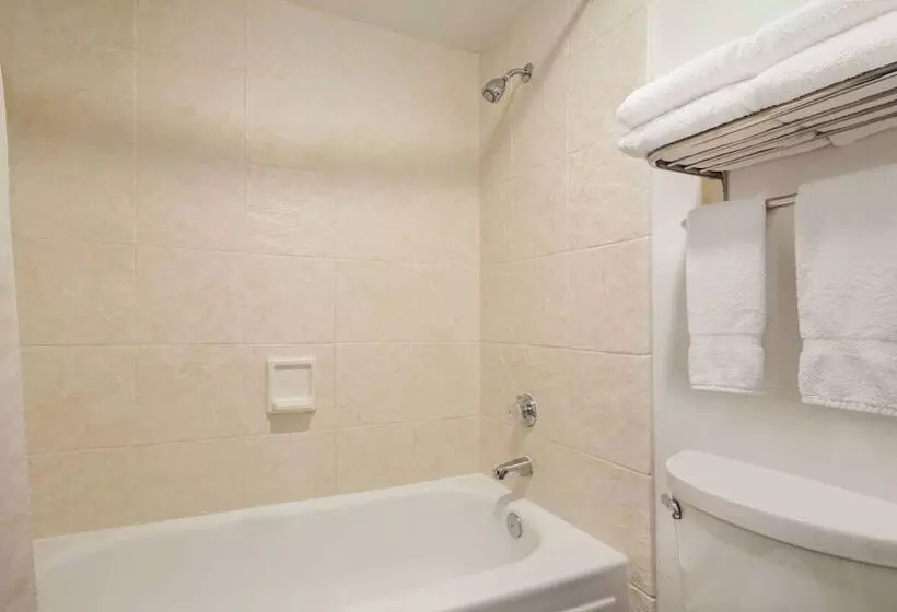 Superior-huone, La Quinta Inn By Wyndham Everett