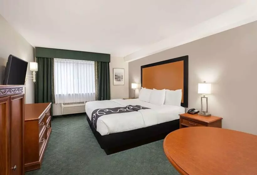 Superior-huone, La Quinta Inn By Wyndham Everett