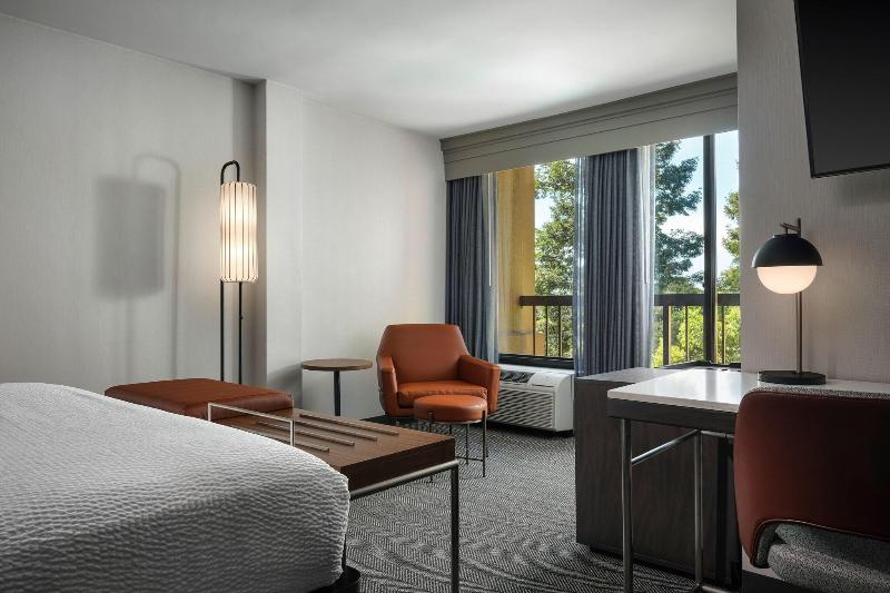 Стандартный Номер Кровать Кинг, Courtyard By Marriott Santa Rosa