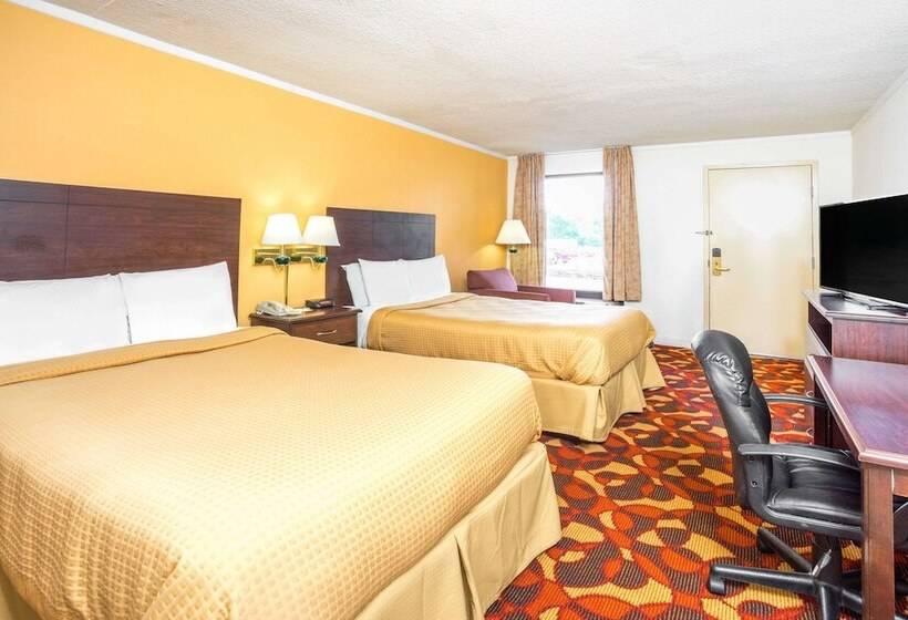 Номер Стандарт 2 Двуспальные Кровати, Days Inn By Wyndham Salem