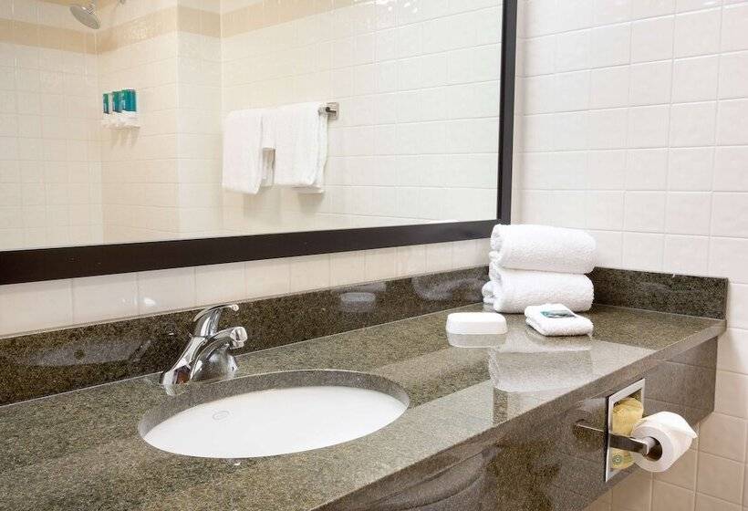 סוויטה, Drury Inn & Suites Austin North