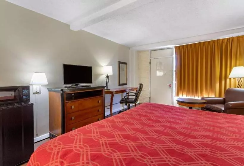 1階のスタンダードルーム, Motel 6 Summerville, Sc – Azalea Square