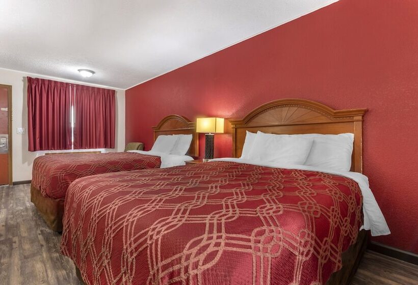 스탠다드 룸 더블 침대 2개, Econo Lodge