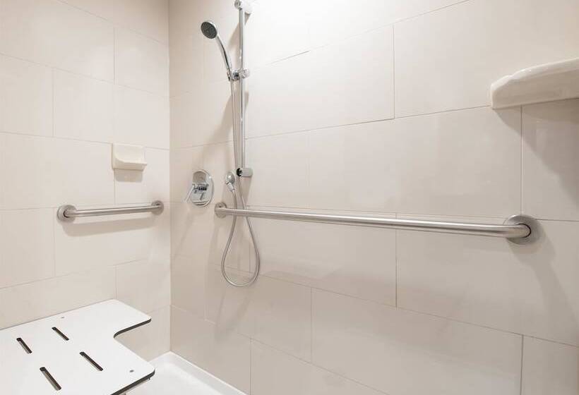 سوئیت برای معلولان, Embassy Suites By Hilton Colorado Springs
