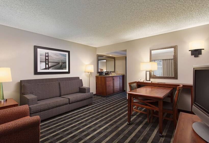 Номер Стандарт Двуспальная Кровать, Embassy Suites By Hilton San Francisco Airport Waterfront