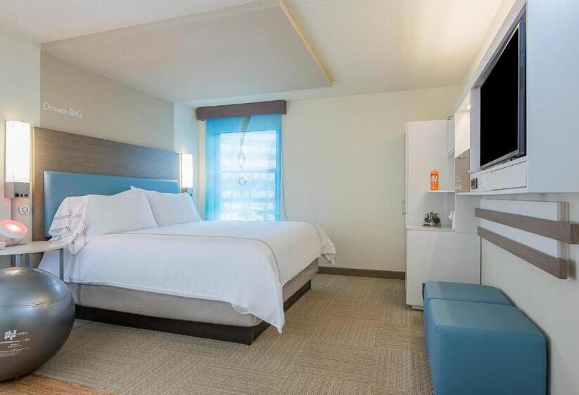 Quarto Estandar Cama King para Deficientes Físicos, Even Hotel Norwalk, An Ihg