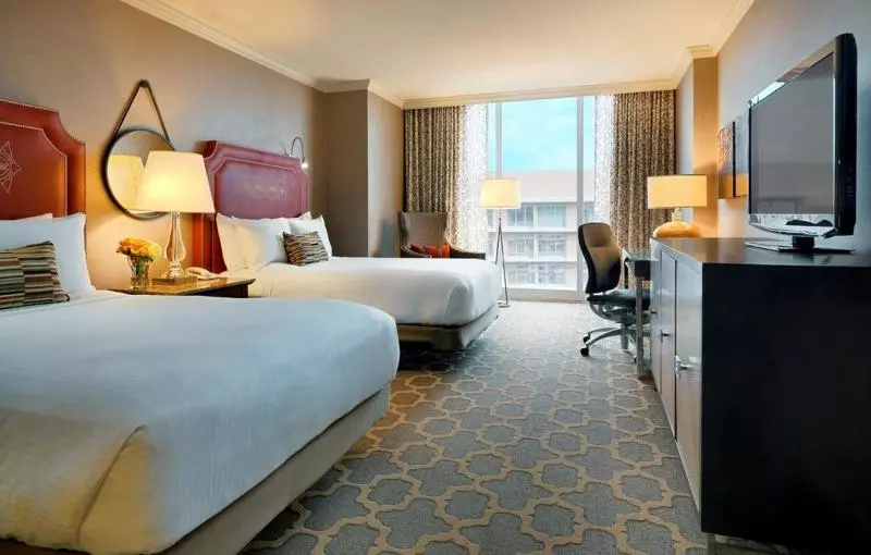 スタンダードルーム, Fairmont Dallas