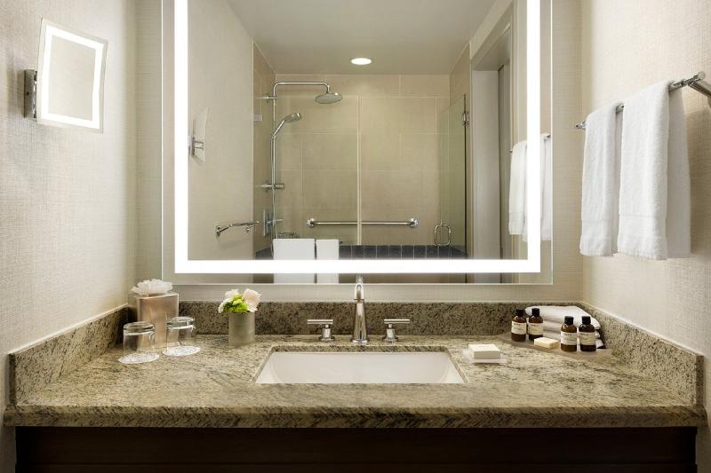 غرفة قياسية, Fairmont Dallas