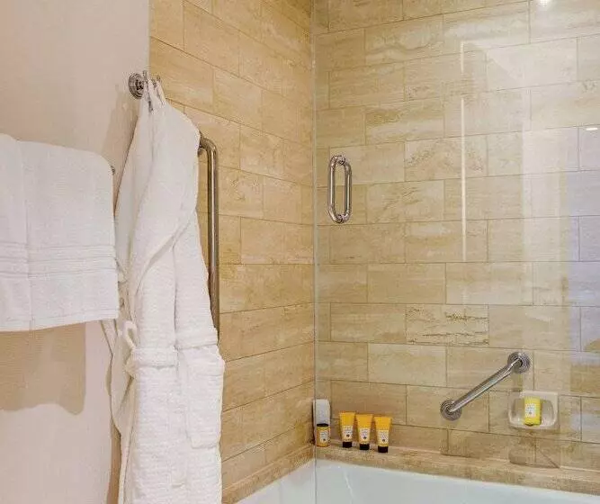 سوییت, Four Seasons Hotel Los Angeles At Beverly Hills