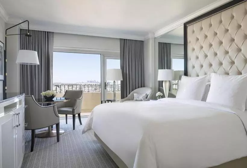 اتاق لوکس با تخت بزرگ, Four Seasons Hotel Los Angeles At Beverly Hills