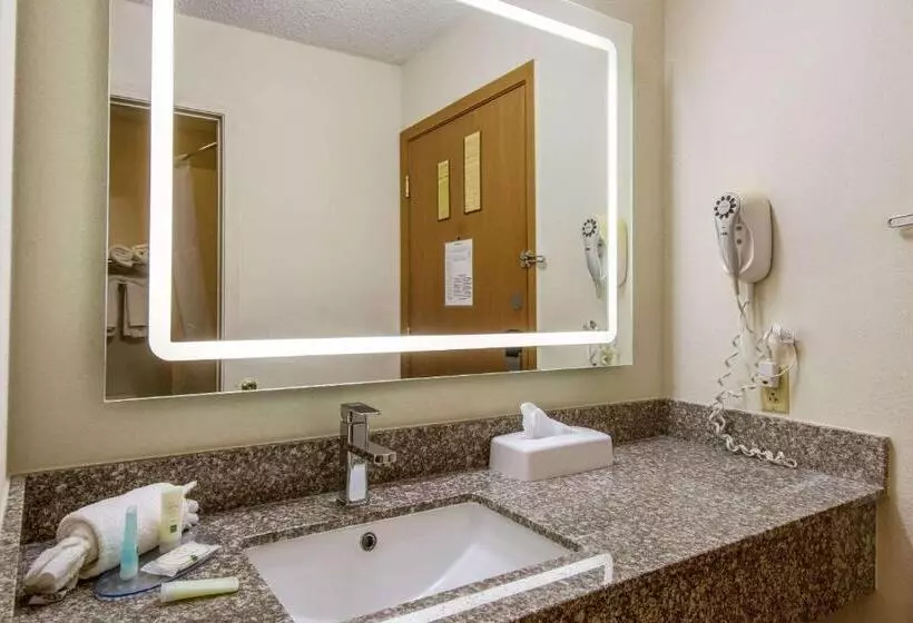 スタンダードルーム, Quality Inn Bloomsburg