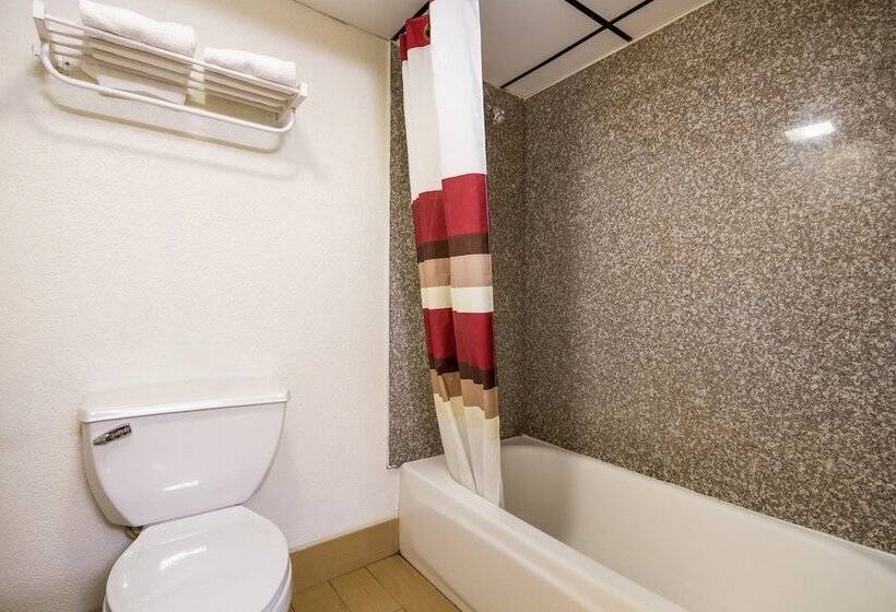 غرفة ديلوكس, Red Roof Inn Crestview