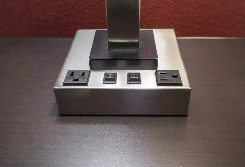 身障者適用ダブルベッド付きスタンダードルーム, Red Roof Inn Mobile  Midtown