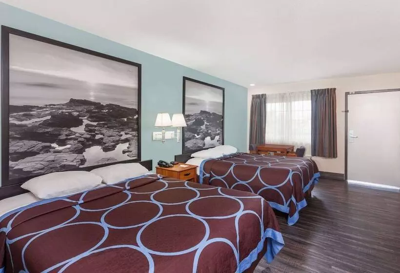 سوئیت 2 خوابه, Super 8 By Wyndham El Cajon San Diego