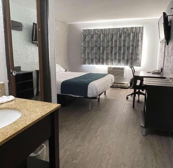 غرفة قياسية سرير كينج, Motel 6green Bay, Wi  Lambeau
