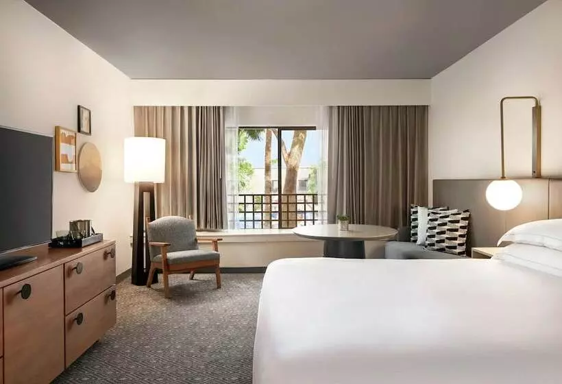 ダブルベッドスタンダードルーム, Hilton Scottsdale Resort & Villas