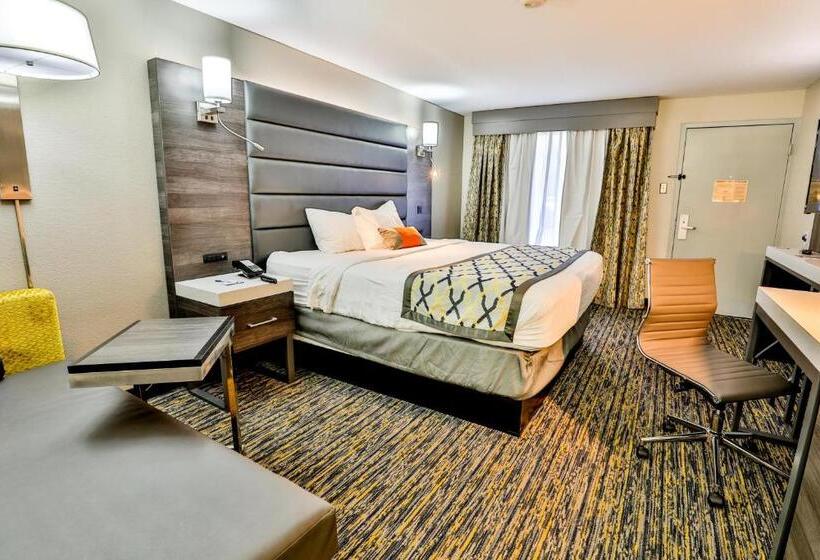 غرفة قياسية سرير كينج, Baymont By Wyndham Murfreesboro