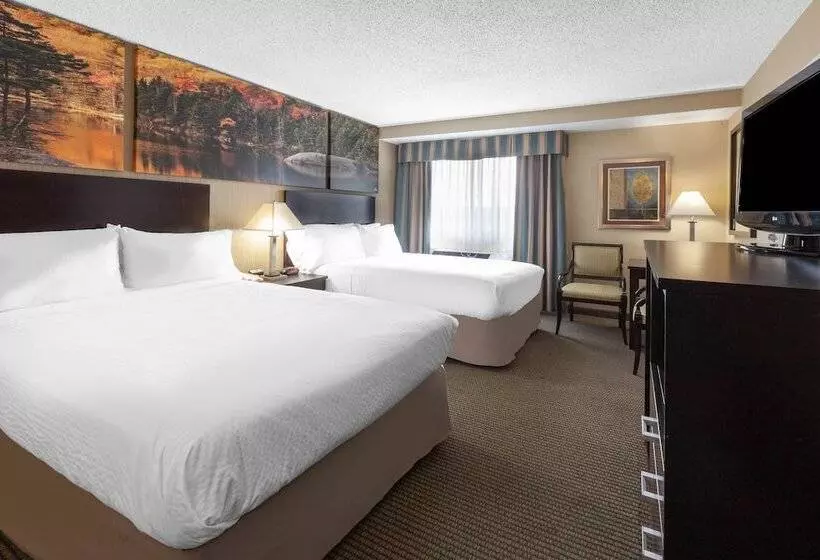 اتاق دلوکس مخصوص معلولین, Days Inn By Wyndham Plattsburgh