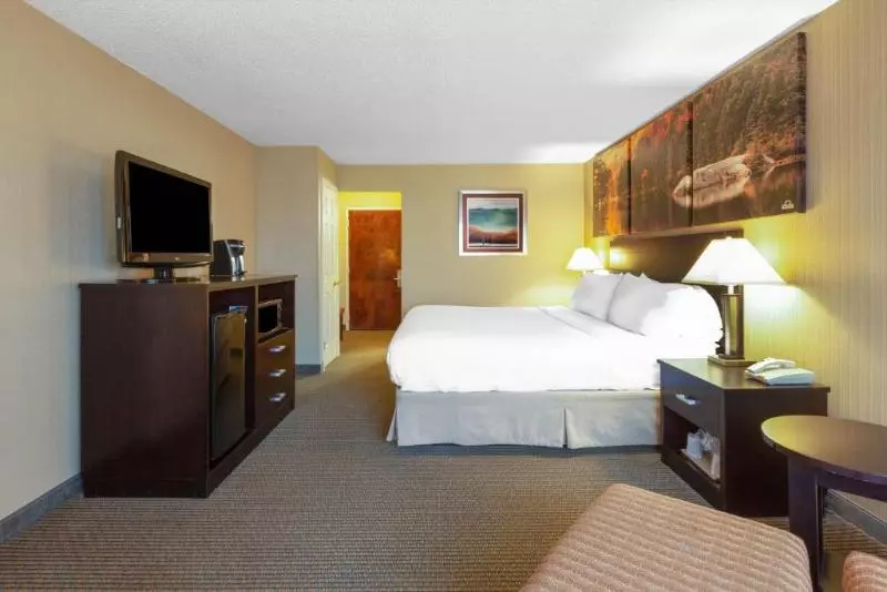 Standard-invahuone, Days Inn By Wyndham Plattsburgh