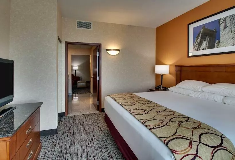 スイート, Drury Inn & Suites Findlay