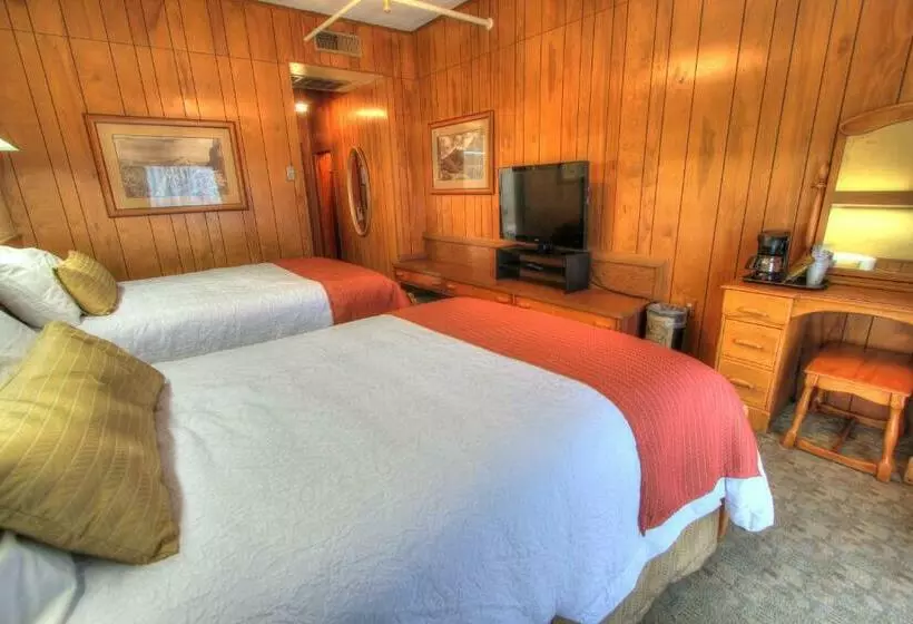 2ダブルベッドのスタンダードルーム, Gatlinburg Inn