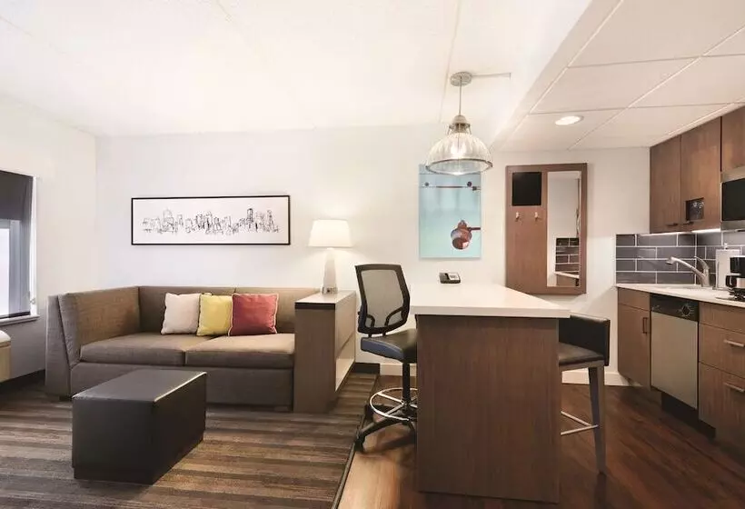 ２ベッドスイートルーム, Clt Sky Suites