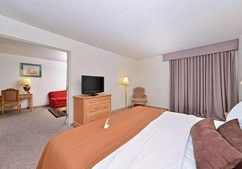 اتاق استاندارد با تخت بزرگ, Quality Inn Alamosa